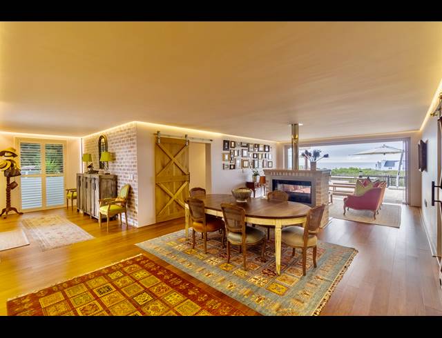 3 BEDROOM HOUSE FOR SALE IN GROTTO BAY